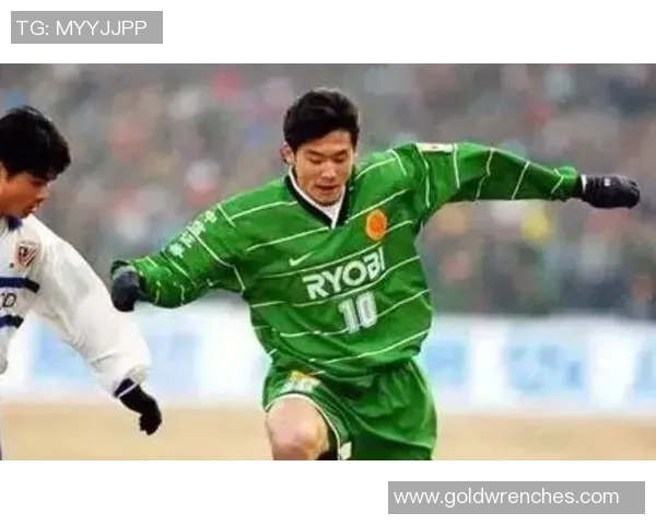 中国足球历史上最具震撼力的球星及其成就盘点 中国足球历史上最具震撼力的球星及其成就盘点